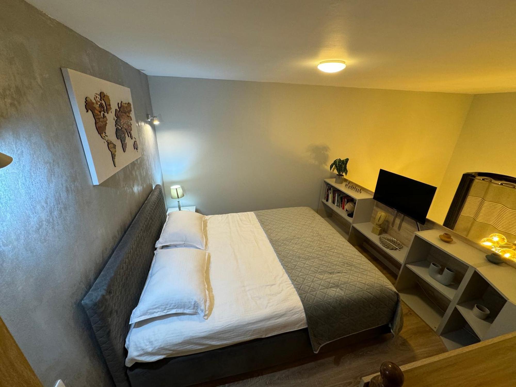 City Center Apartman Satu Mare Luaran gambar